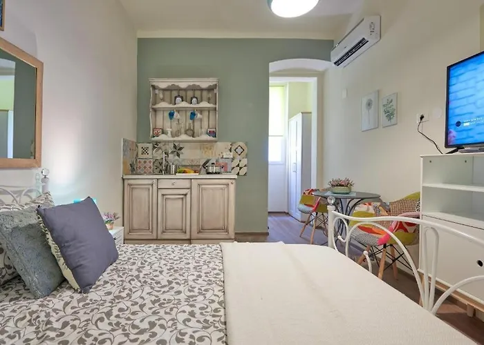 Daire Old Romantic 2