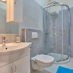 Old Romantic 2 Apartment *